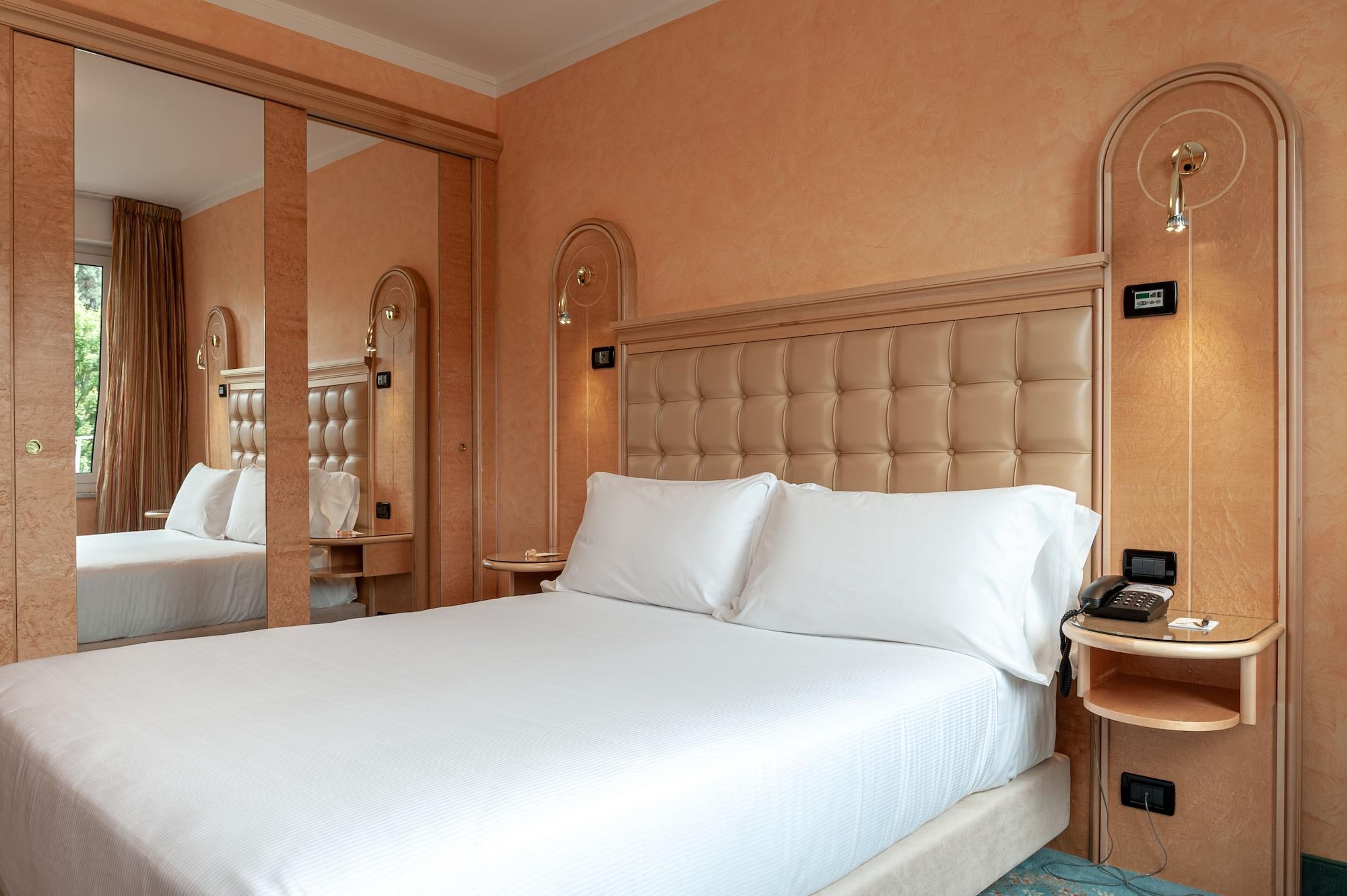 Hotel Agora' Palace Biella